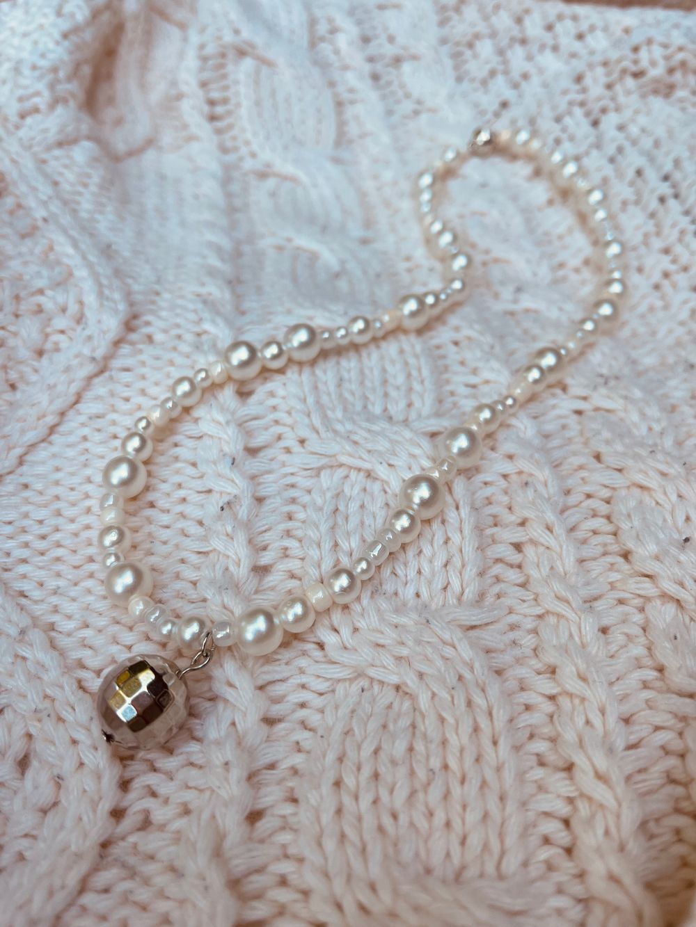 Mirrorball Pearl Necklace 
